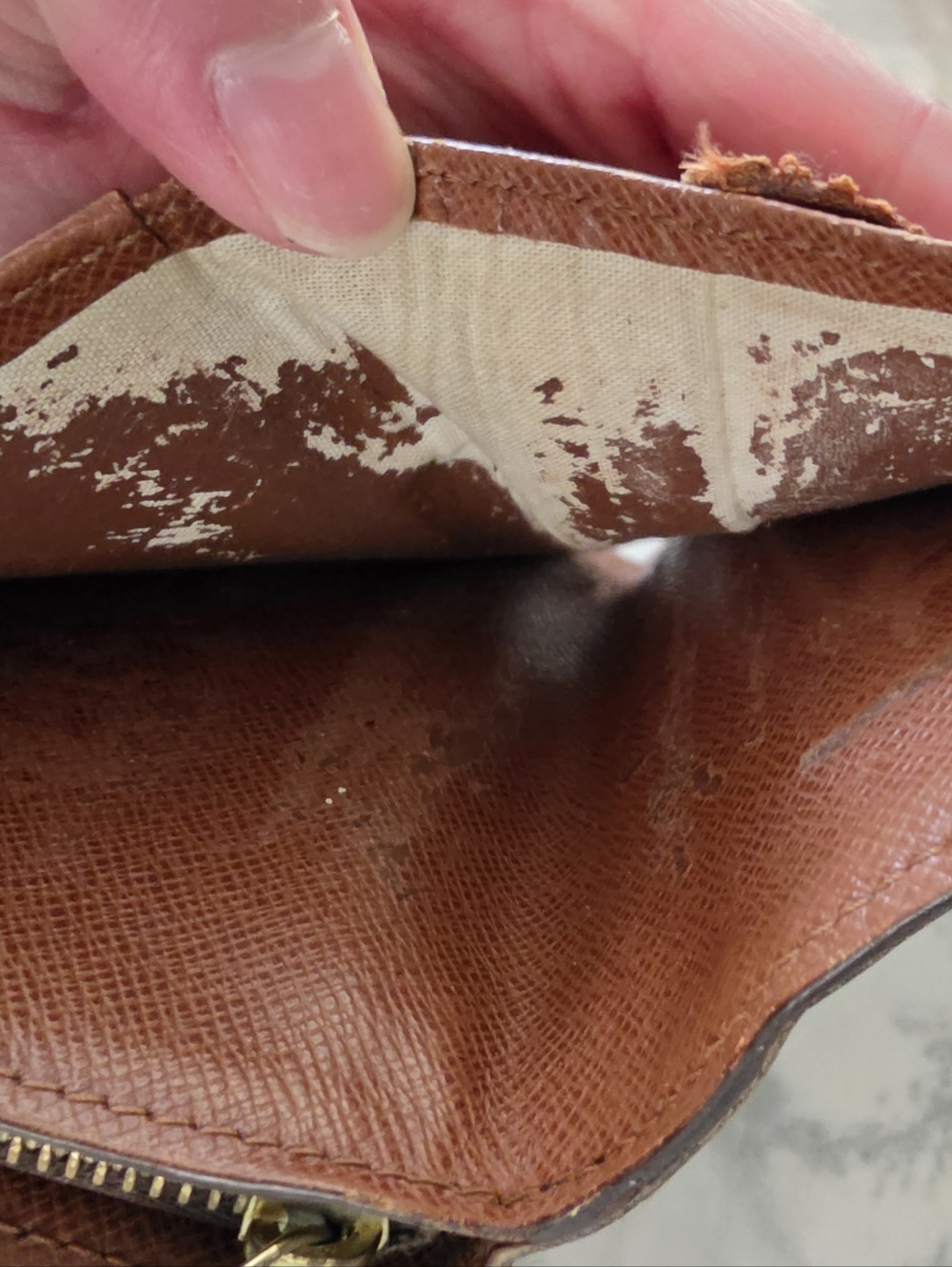 AUTHENTIC Louis Vuitton Monogram Bifold Snap Wallet (Pre-loved Condition!) - Picture 11 of 12